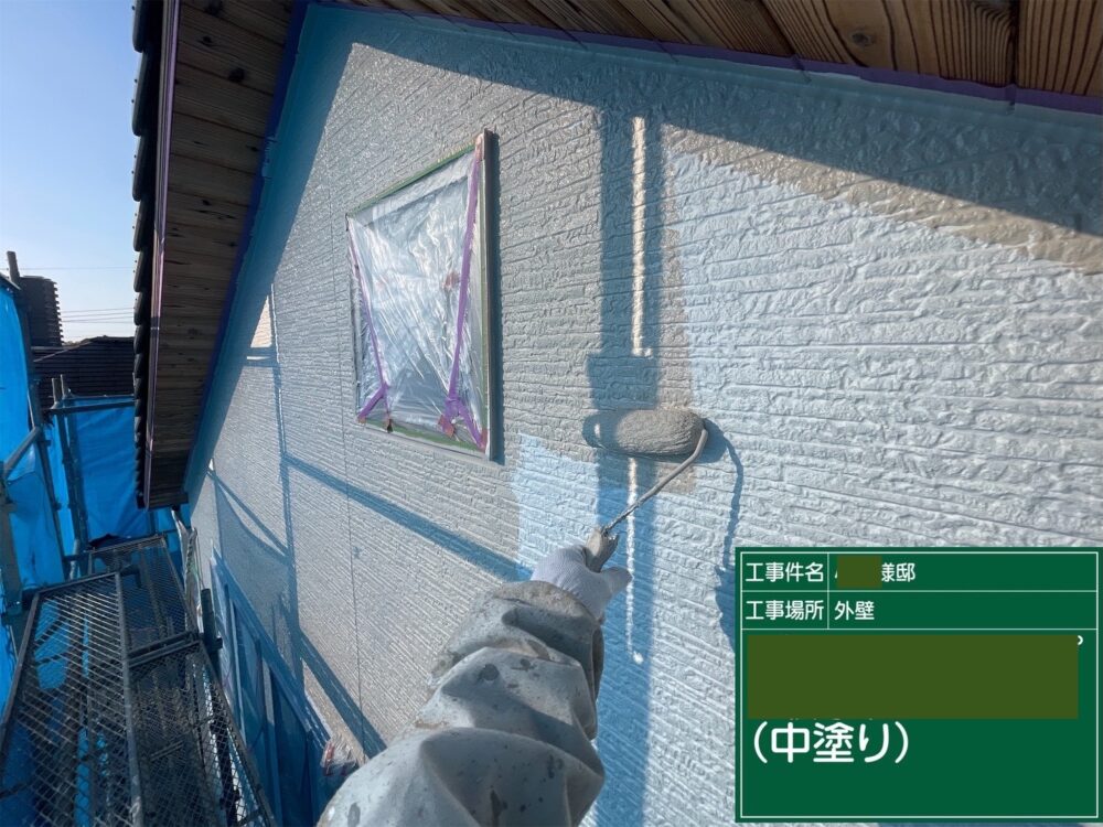 【塗装】外壁中塗り