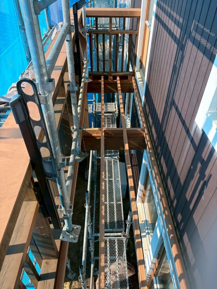 【ベランダ木部改修工事】