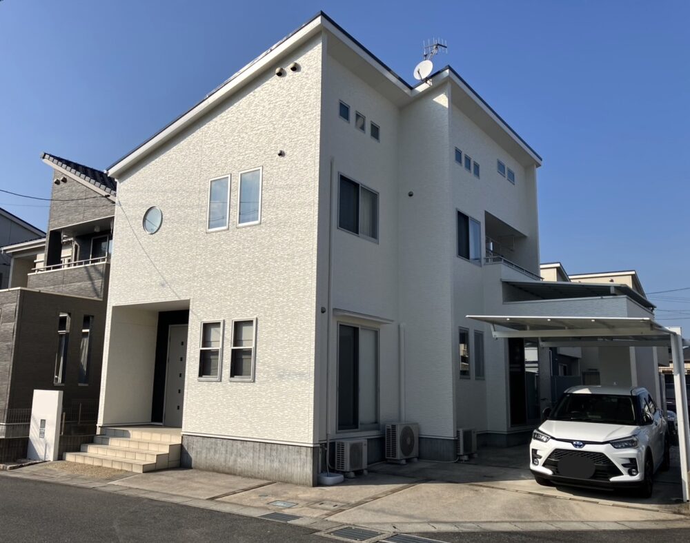 【大竹市】外壁屋根塗装工事 ベランダトップ塗装 K様邸
