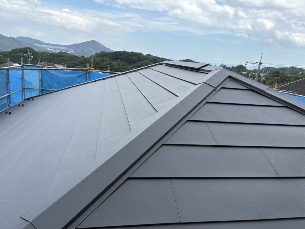 【屋根カバー工法】完成