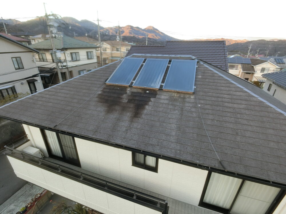 【屋根カバー工法】温水器取り外し前