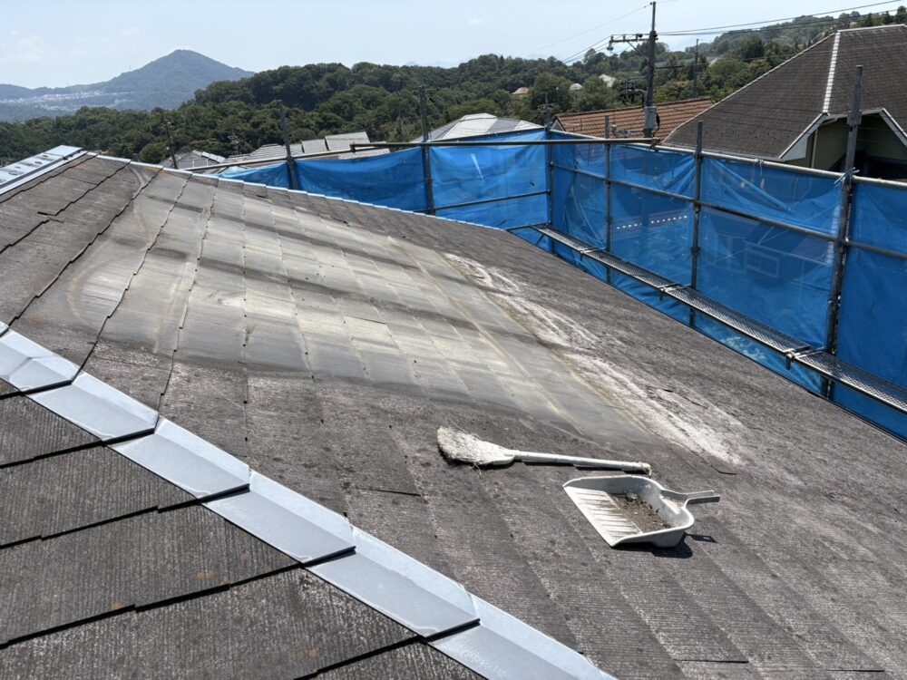 【屋根カバー工法】清掃