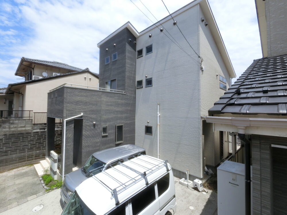 【大竹市】屋根外壁塗装工事 ベランダトップ塗装F様邸