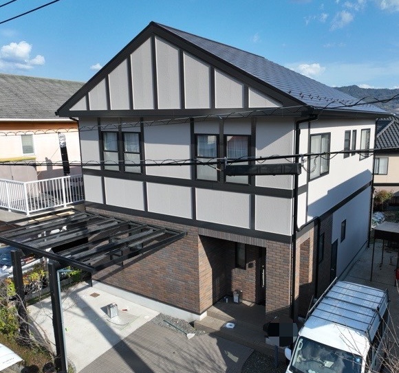 【広島市安佐南区】外壁屋根塗装工事・鼻隠軒天交換工事・ベランダ板金工事 M様邸
