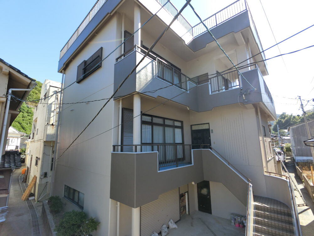 【呉市】外壁塗装工事 ウレタン塩ビシート防水工事　I様